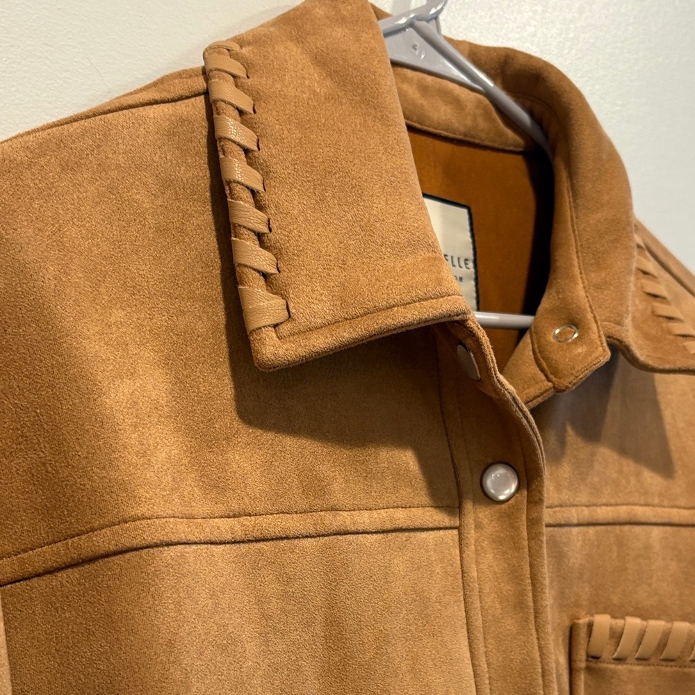 Bagatelle Women's Brown Suede Utility Jacket - Picture 5 of 10